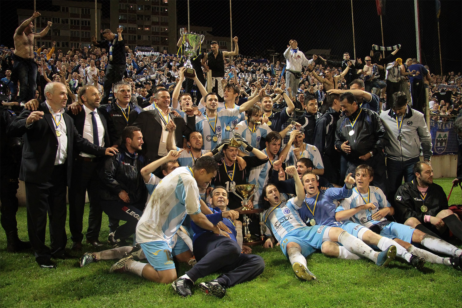 2010/11